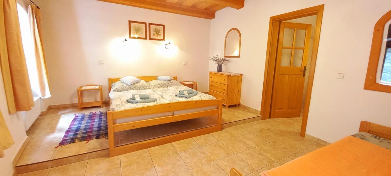 Penzion Merlin Cesky Krumlov Luaran gambar