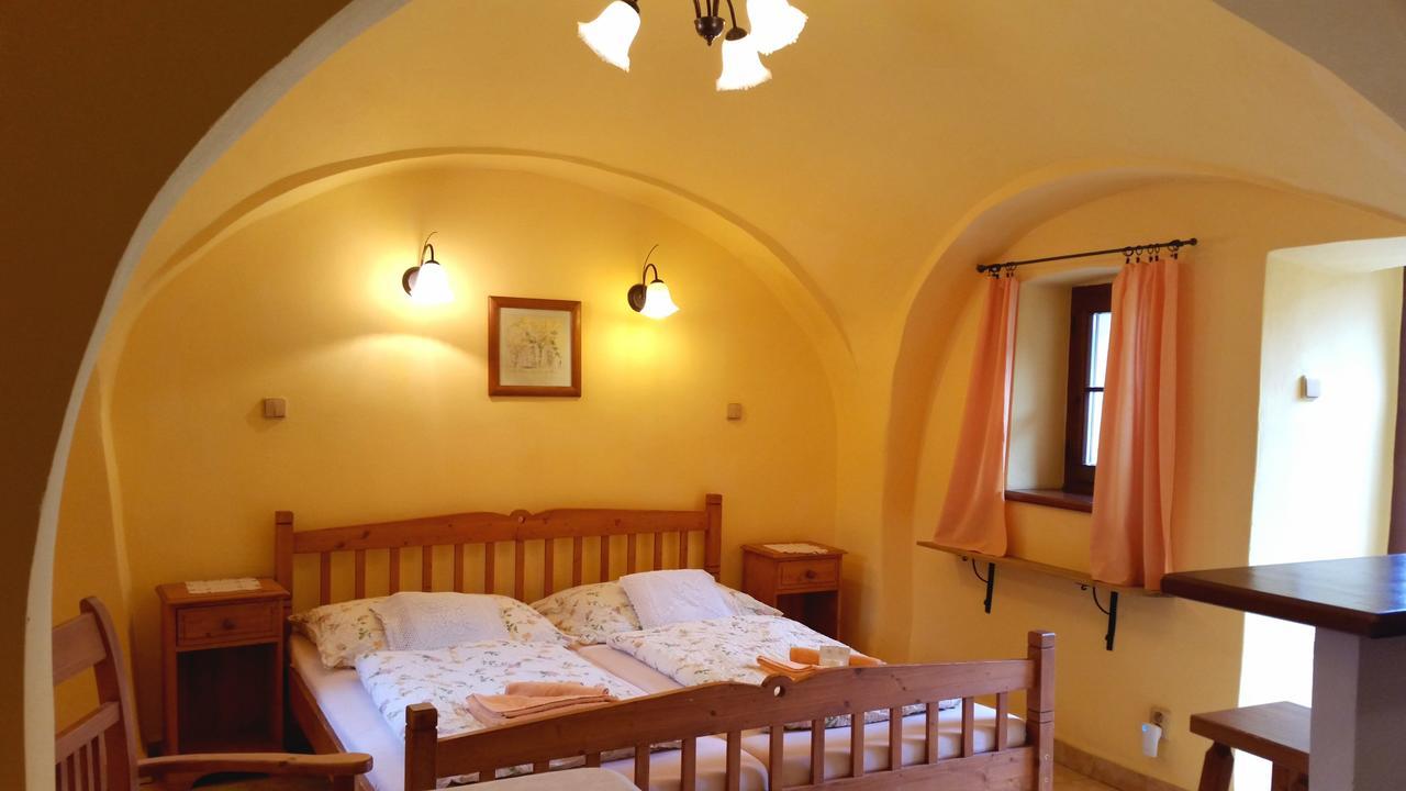 Penzion Merlin Cesky Krumlov Luaran gambar