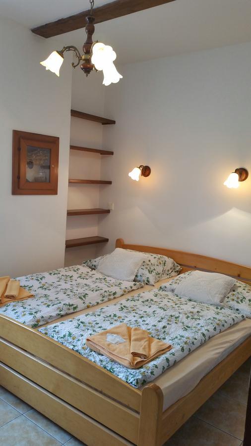 Penzion Merlin Cesky Krumlov Luaran gambar